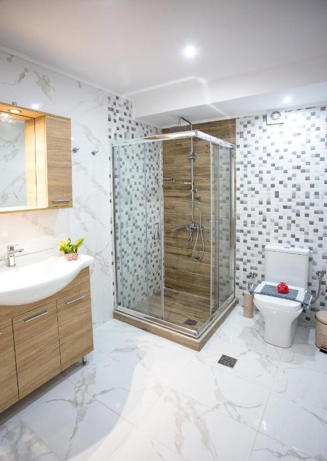 Kaiafas Luxury Philoxenia Appartement Néa Péramos Buitenkant foto