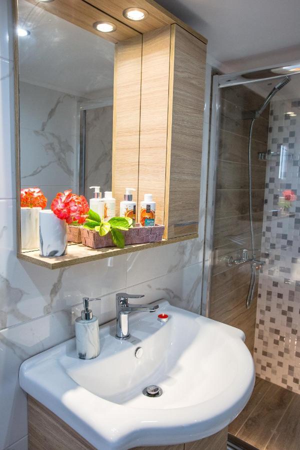 Kaiafas Luxury Philoxenia Appartement Néa Péramos Buitenkant foto